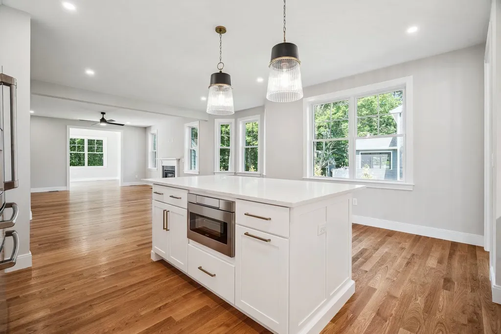 330 High Street Hampton NH 03842