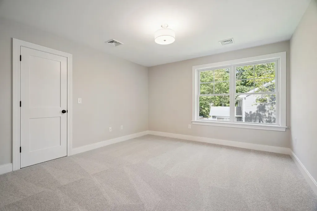 330 High Street Hampton NH 03842