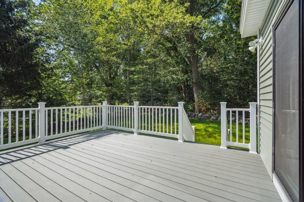 330 High Street Hampton NH 03842