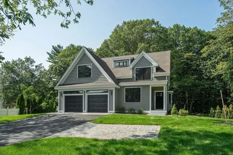 330 High Street Hampton NH 03842