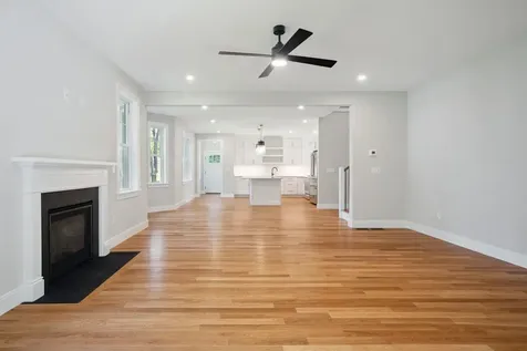 330 High Street Hampton NH 03842