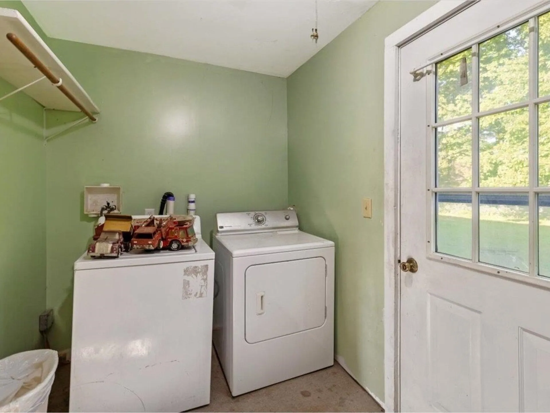 17 Cross Street Highgate VT 05459