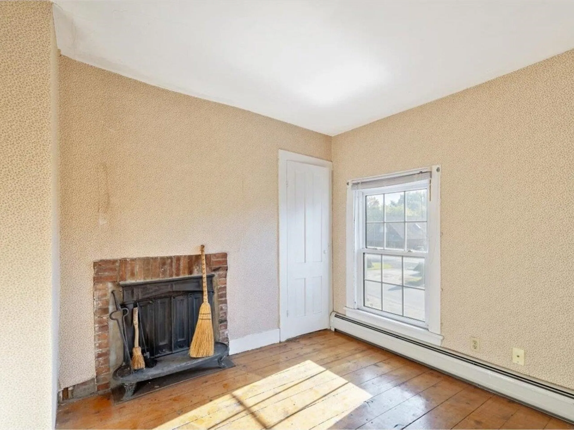 17 Cross Street Highgate VT 05459