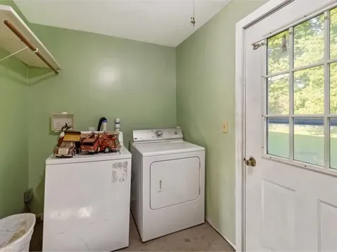 17 Cross Street Highgate VT 05459