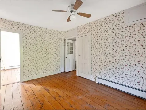 17 Cross Street Highgate VT 05459