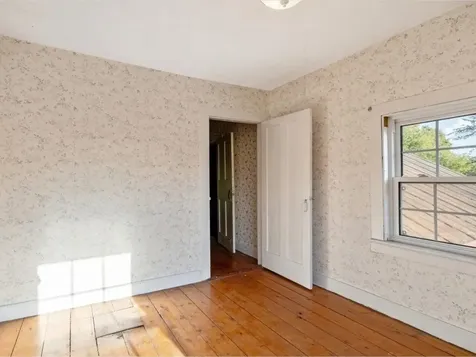 17 Cross Street Highgate VT 05459