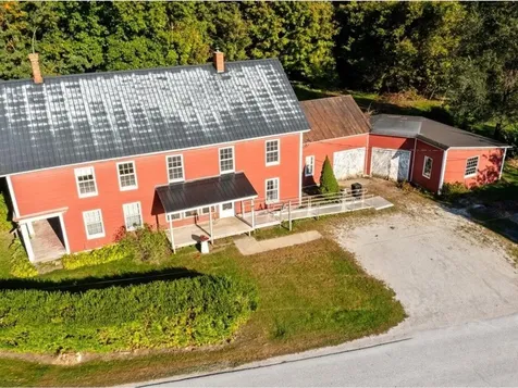 17 Cross Street Highgate VT 05459