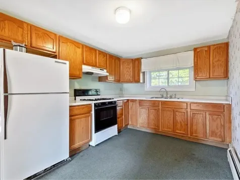 17 Cross Street Highgate VT 05459