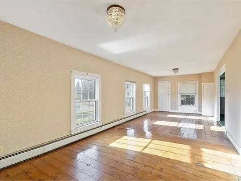 17 Cross Street Highgate VT 05459