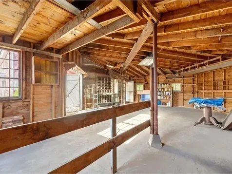 17 Cross Street Highgate VT 05459