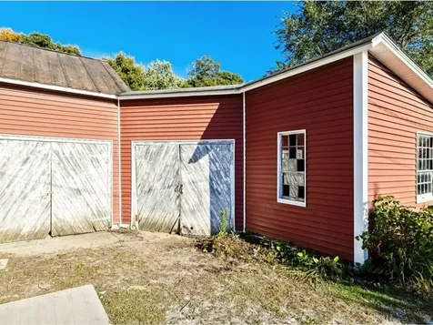 17 Cross Street Highgate VT 05459