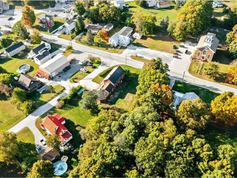 17 Cross Street Highgate VT 05459