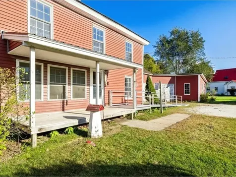 17 Cross Street Highgate VT 05459