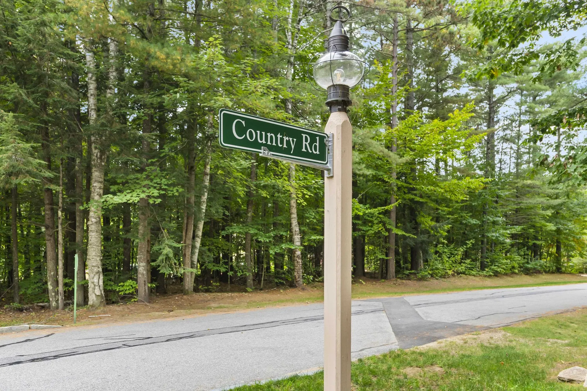 55 Country Road Conway NH 03818