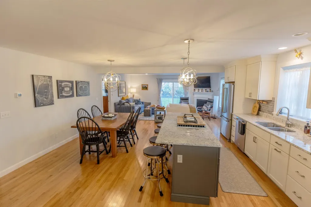 10 Daybreak Drive Newmarket NH 03857