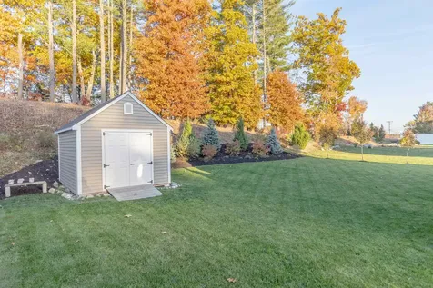 10 Daybreak Drive Newmarket NH 03857