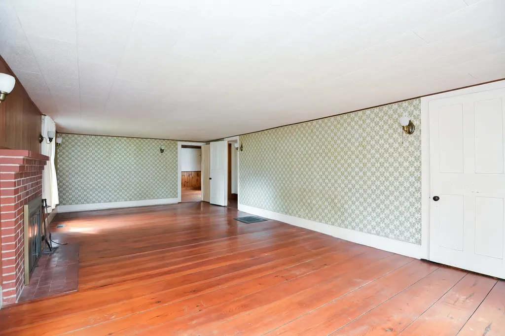 208 Sanborn Street Franklin NH 03235
