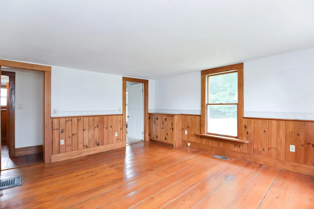 208 Sanborn Street Franklin NH 03235