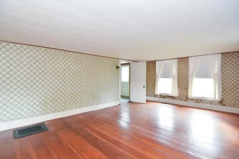 208 Sanborn Street Franklin NH 03235