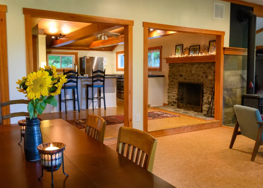 18 Levi Howard Road Brattleboro VT 05301