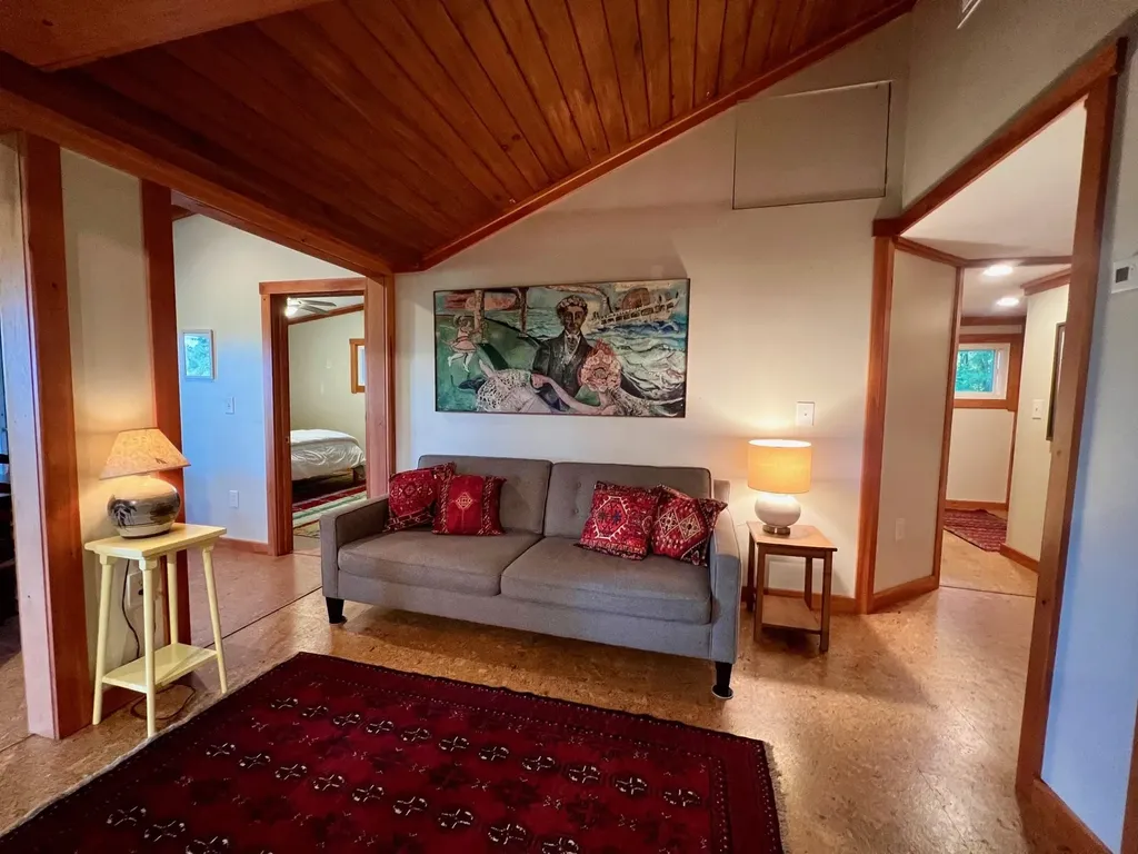 18 Levi Howard Road Brattleboro VT 05301