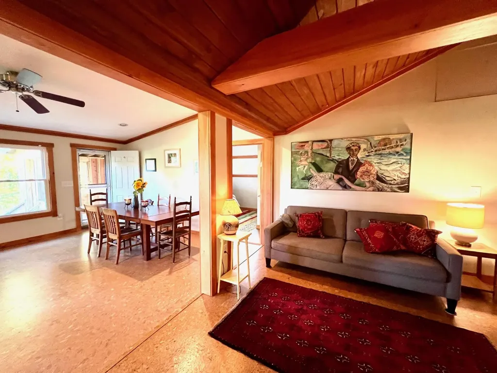 18 Levi Howard Road Brattleboro VT 05301