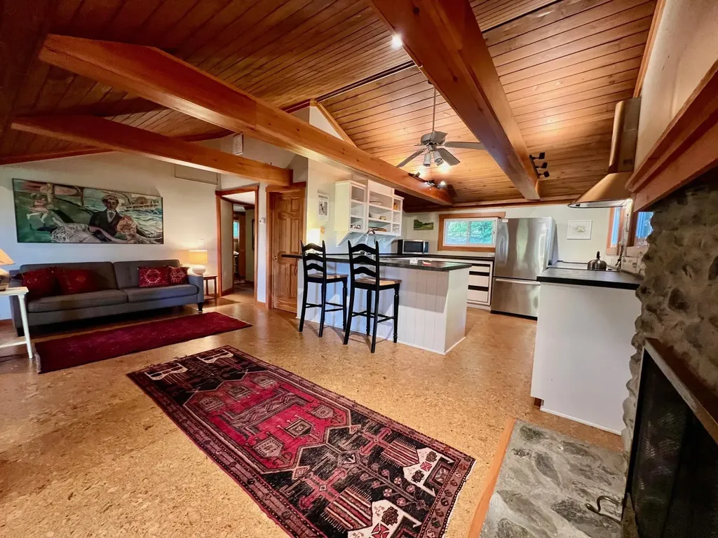 18 Levi Howard Road Brattleboro VT 05301