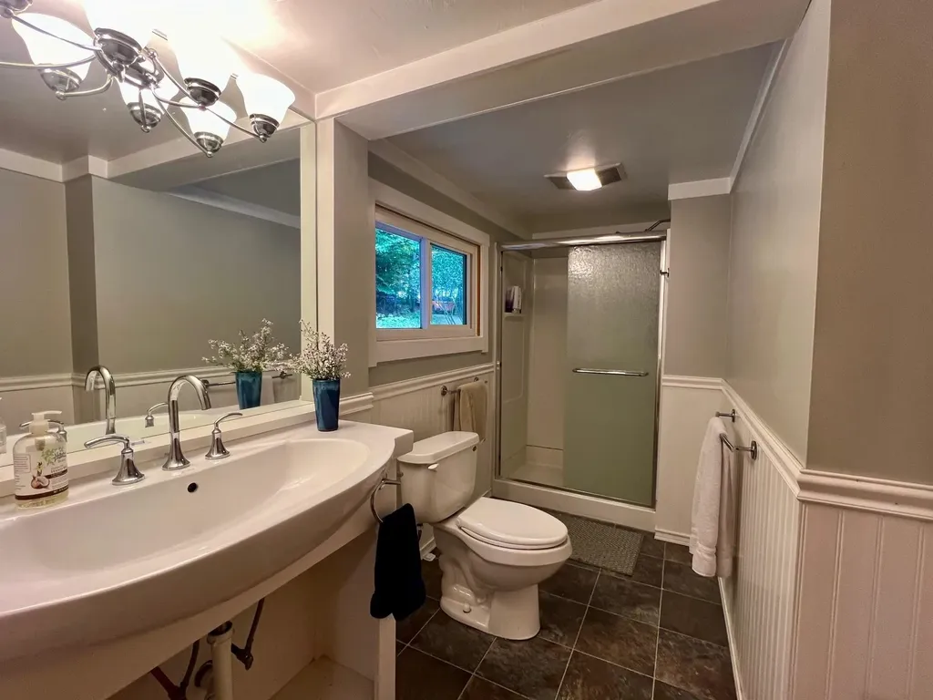 18 Levi Howard Road Brattleboro VT 05301