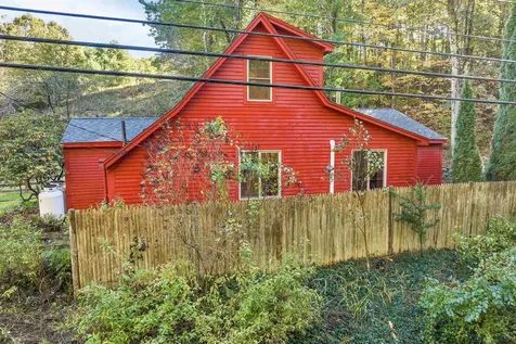 170 Packers Falls Road Durham NH 03824
