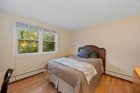 465 Clinton Street Concord NH 03301