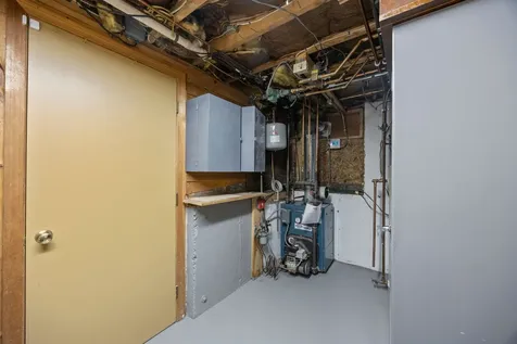 465 Clinton Street Concord NH 03301
