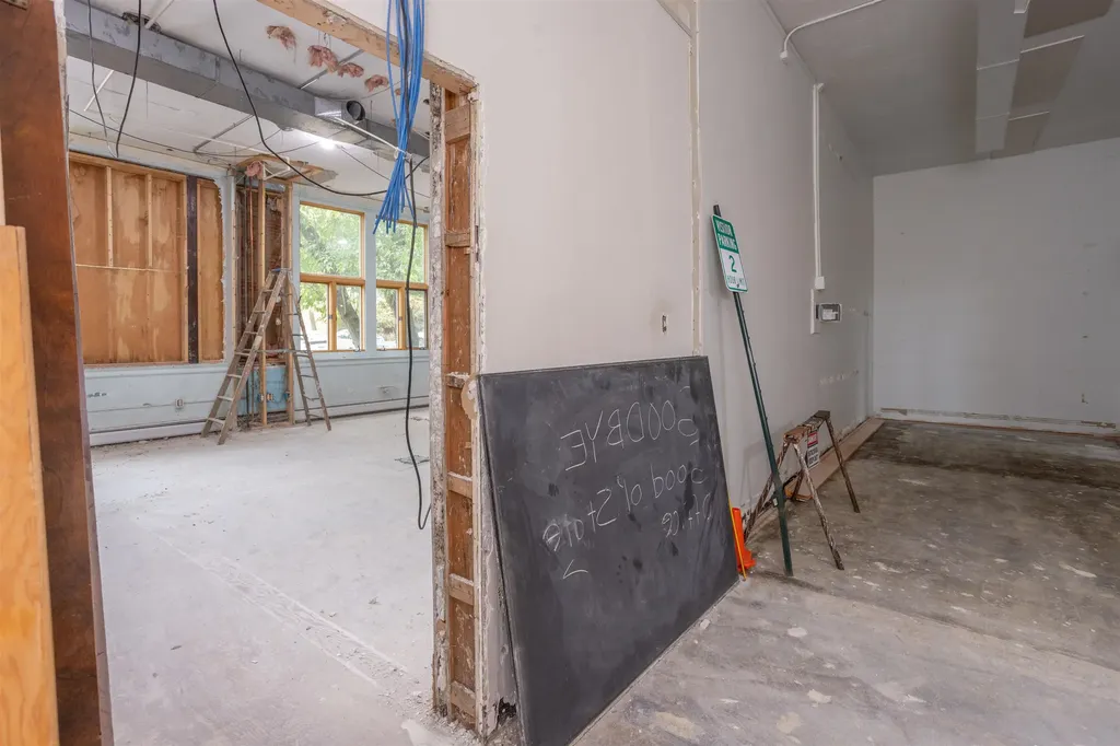 67 Union Street Winooski VT 05404