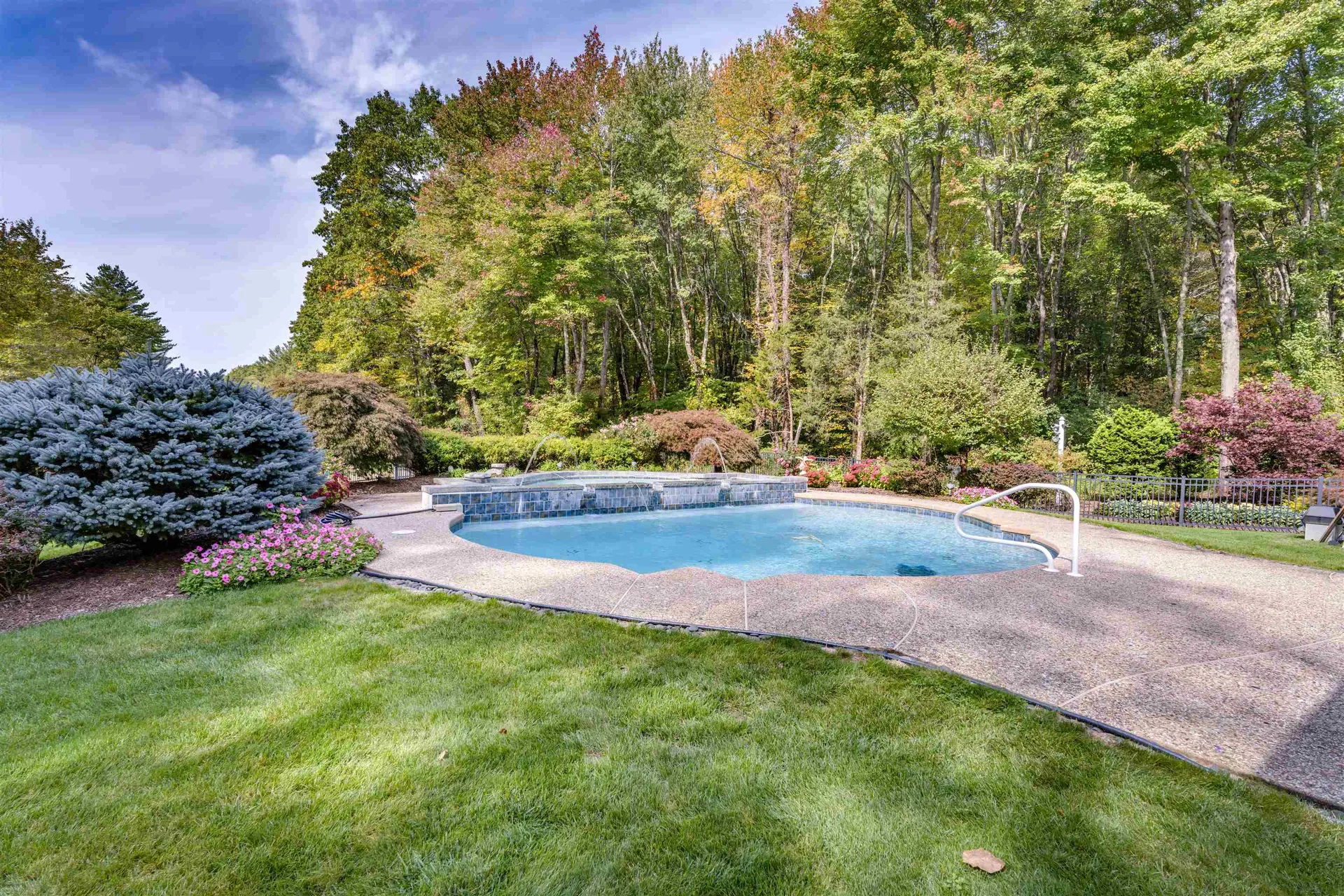 30 Doe Run Lane Stratham NH 03885