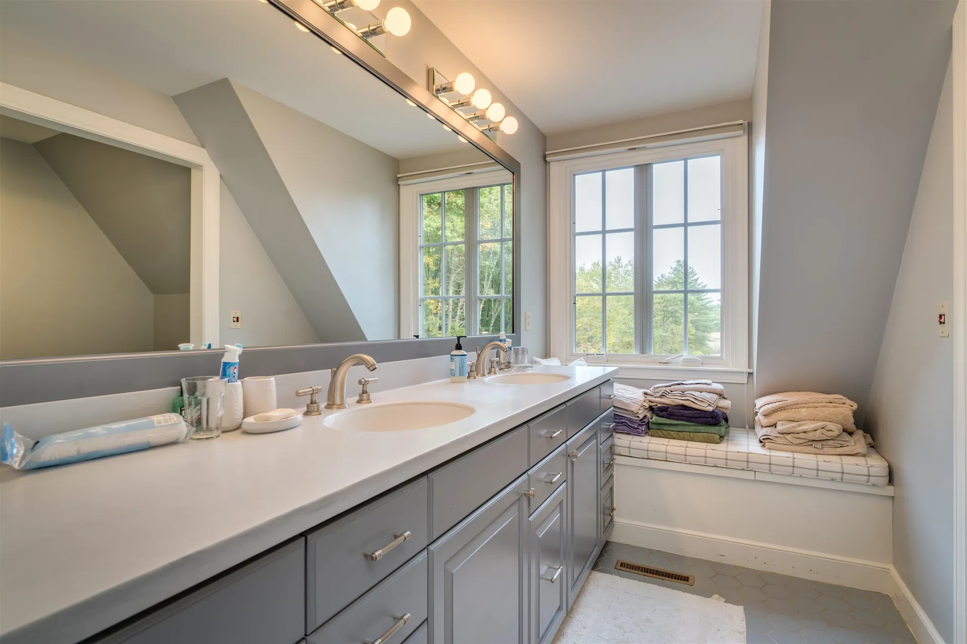 30 Doe Run Lane Stratham NH 03885