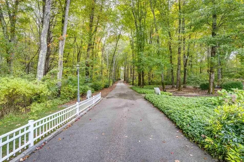 30 Doe Run Lane Stratham NH 03885