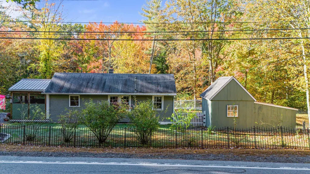 12 Hoit Road Concord NH 03301-1804