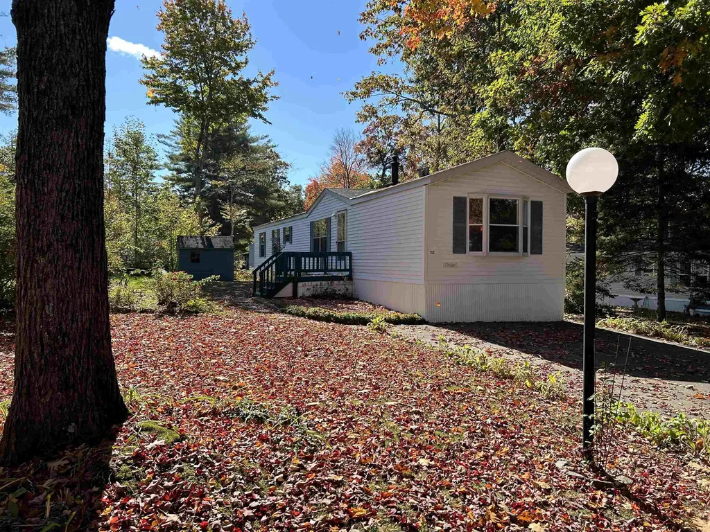 152 Colonial Village Somersworth NH 03878
