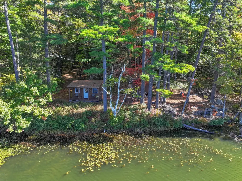 161 Eastside Drive Henniker NH 03242