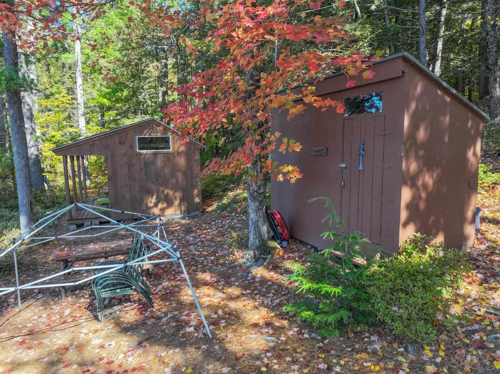 161 Eastside Drive Henniker NH 03242