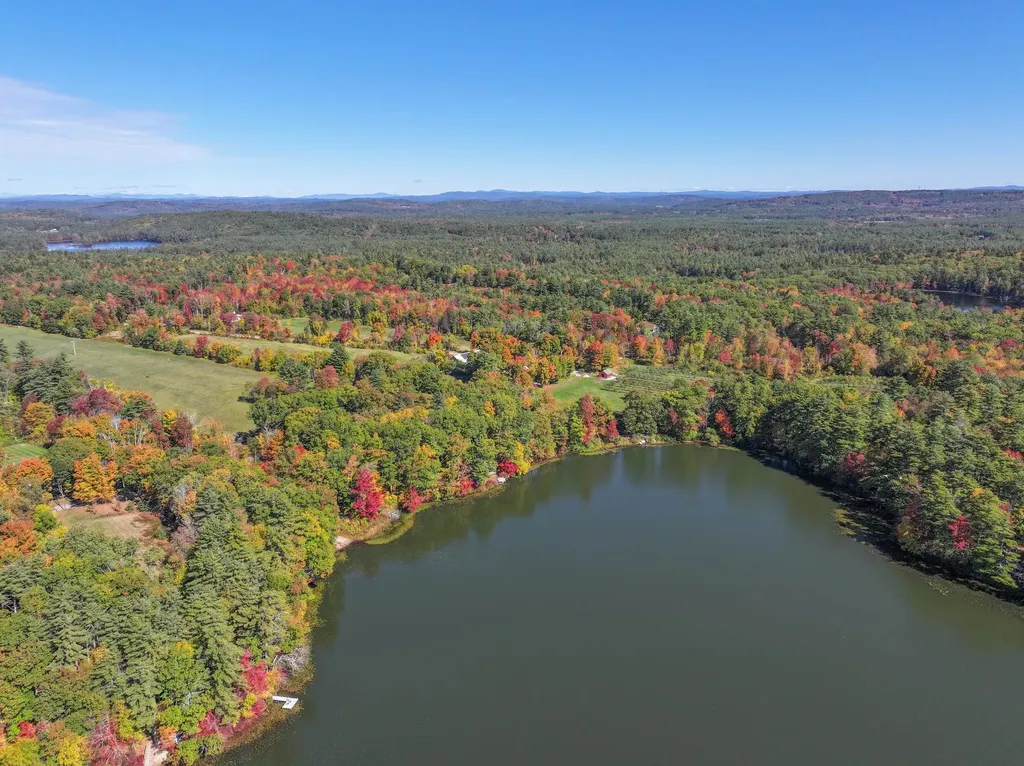 161 Eastside Drive Henniker NH 03242