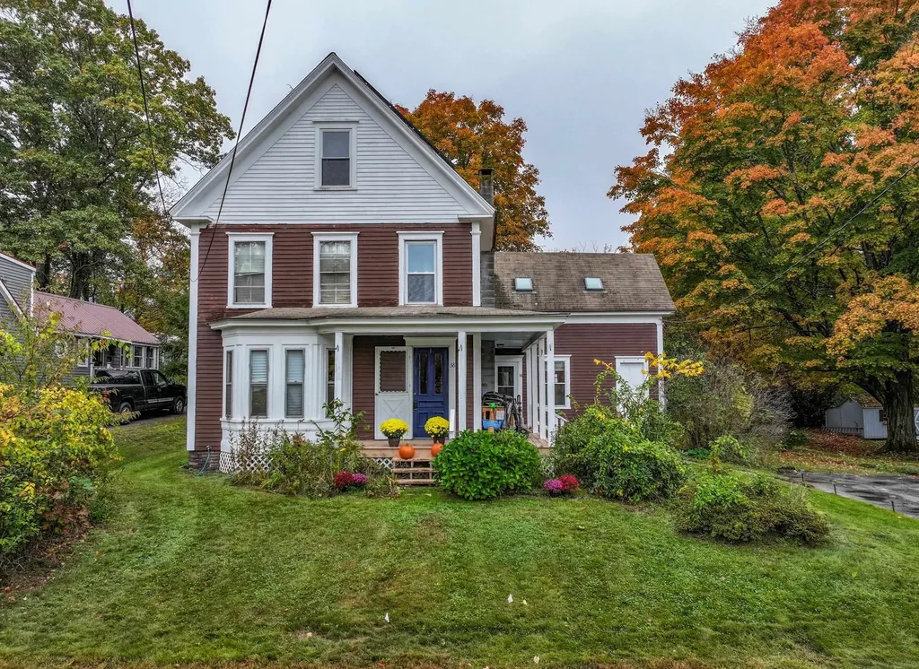 38 High Street Hillsborough NH 03244