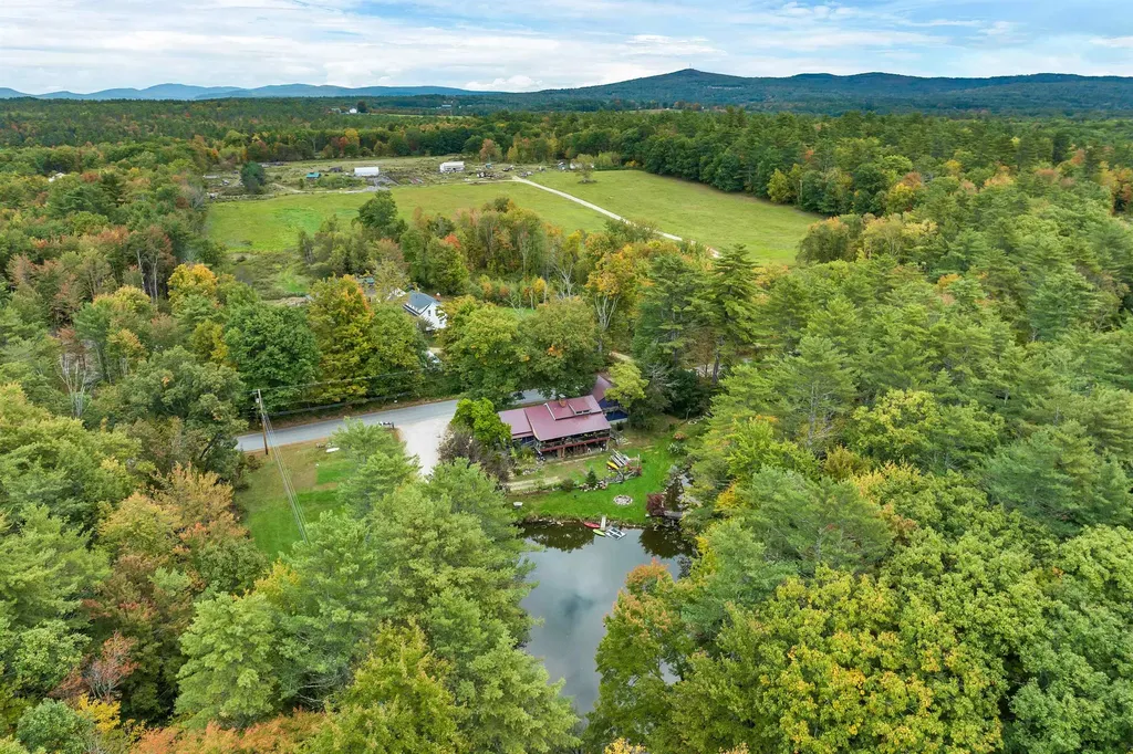 86 White Oak Road Barnstead NH 03225