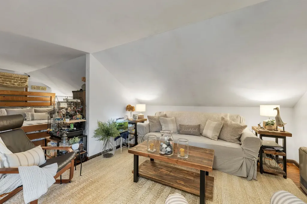 86 White Oak Road Barnstead NH 03225
