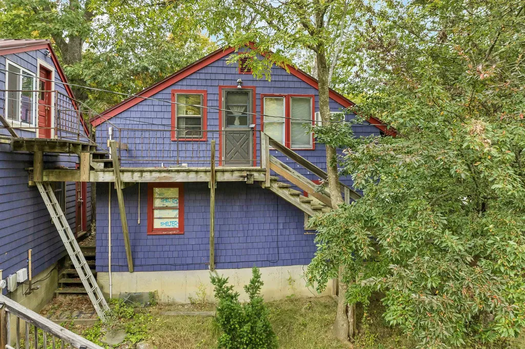 86 White Oak Road Barnstead NH 03225