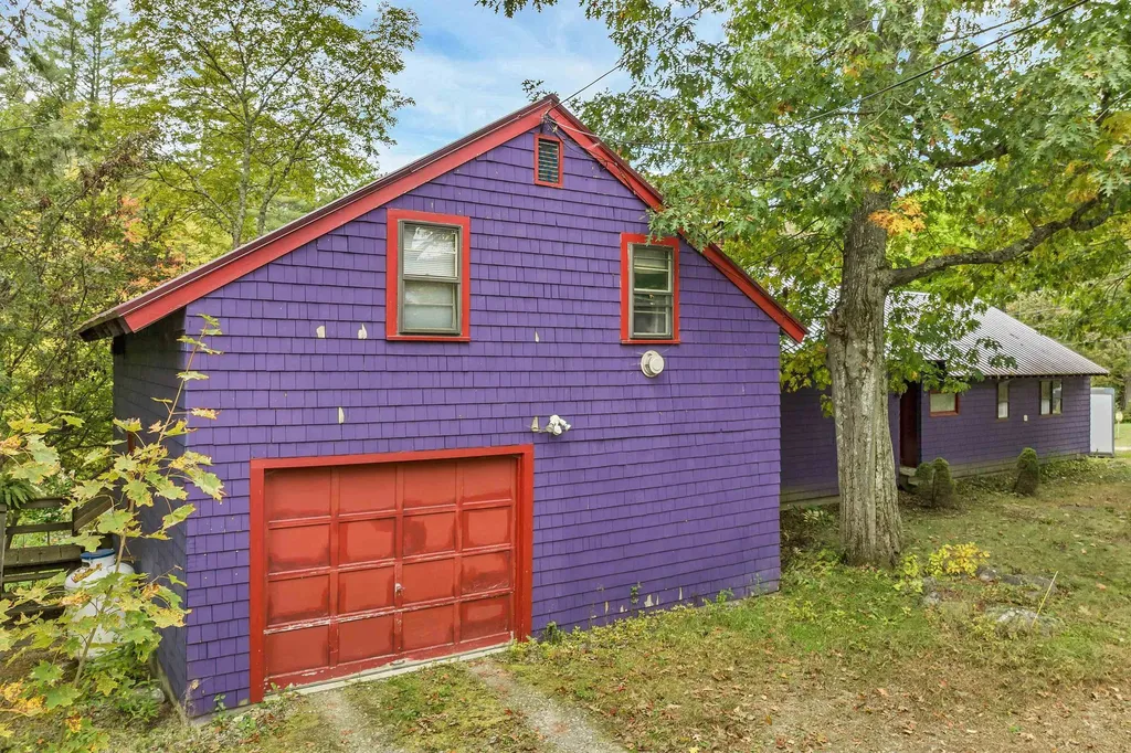 86 White Oak Road Barnstead NH 03225