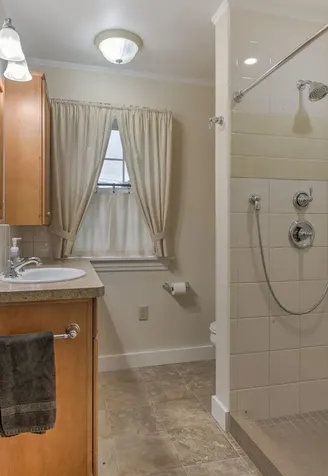 5 Kendall Road Keene NH 03431