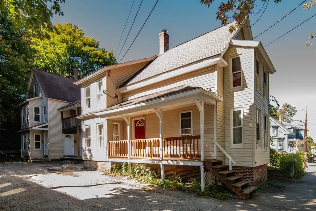 13 Bradley Street Concord NH 03301