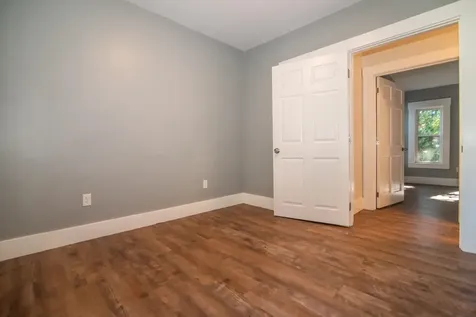 13 Bradley Street Concord NH 03301