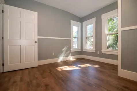 13 Bradley Street Concord NH 03301