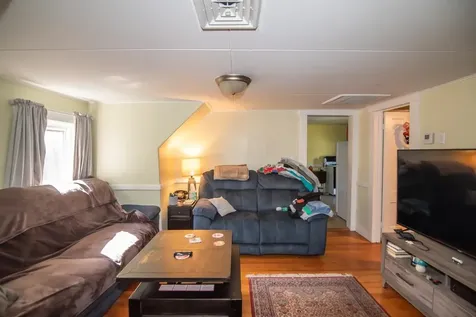 13 Bradley Street Concord NH 03301